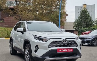 Toyota RAV4, 2022 год, 5 000 000 рублей, 1 фотография