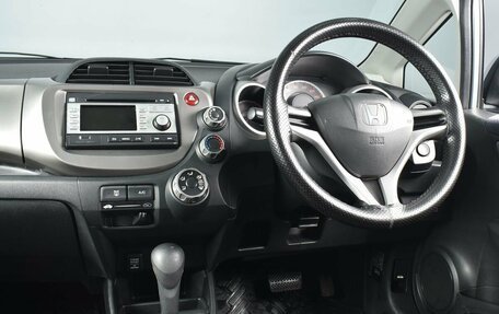 Honda Fit III, 2007 год, 699 995 рублей, 7 фотография