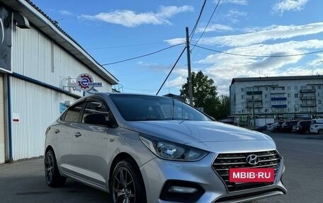 Hyundai Solaris II рестайлинг, 2017 год, 1 170 000 рублей, 3 фотография