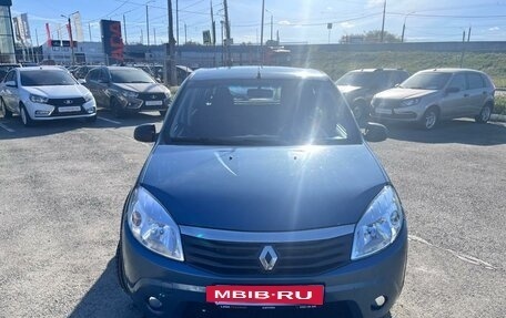 Renault Sandero I, 2013 год, 520 000 рублей, 2 фотография