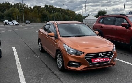 Hyundai Solaris II рестайлинг, 2017 год, 1 295 000 рублей, 1 фотография