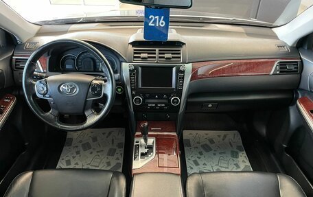 Toyota Camry, 2014 год, 2 549 000 рублей, 16 фотография