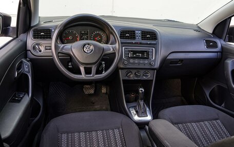 Volkswagen Polo VI (EU Market), 2016 год, 1 248 000 рублей, 6 фотография