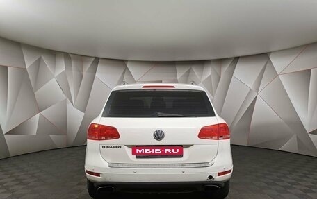 Volkswagen Touareg III, 2011 год, 1 797 000 рублей, 8 фотография