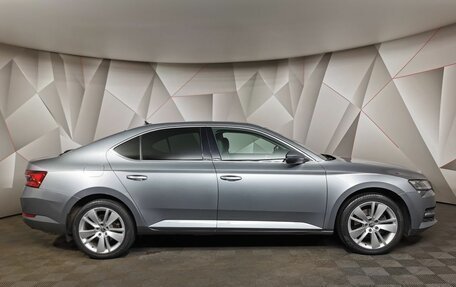 Skoda Superb III рестайлинг, 2020 год, 3 153 000 рублей, 6 фотография