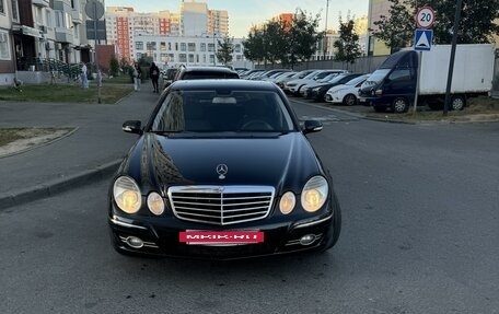 Mercedes-Benz E-Класс, 2007 год, 860 000 рублей, 9 фотография