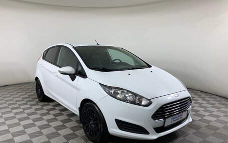 Ford Fiesta, 2015 год, 820 000 рублей, 3 фотография