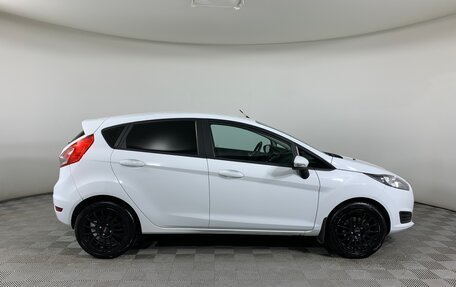 Ford Fiesta, 2015 год, 820 000 рублей, 4 фотография