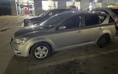 KIA cee'd I рестайлинг, 2010 год, 950 000 рублей, 3 фотография