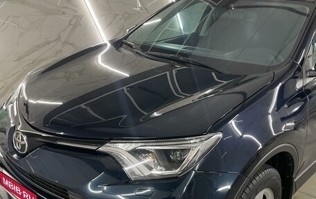 Toyota RAV4, 2019 год, 2 660 000 рублей, 10 фотография