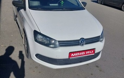 Volkswagen Polo VI (EU Market), 2013 год, 800 000 рублей, 1 фотография