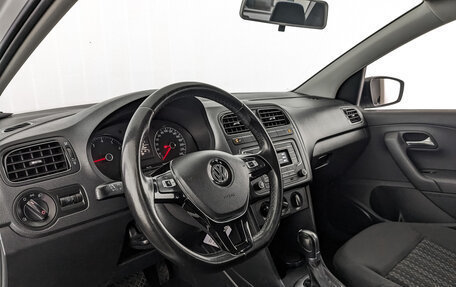 Volkswagen Polo VI (EU Market), 2019 год, 1 080 000 рублей, 15 фотография