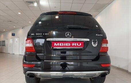 Mercedes-Benz M-Класс, 2010 год, 1 760 000 рублей, 4 фотография