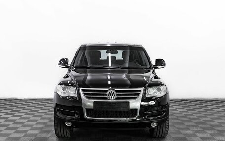 Volkswagen Touareg III, 2009 год, 1 395 000 рублей, 2 фотография