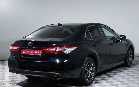 Toyota Camry, 2021 год, 3 598 000 рублей, 2 фотография