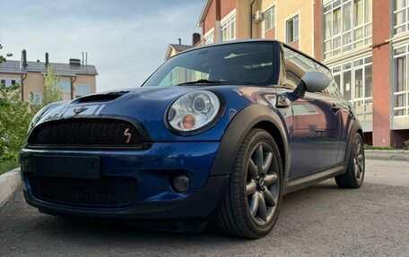 MINI Hatch, 2007 год, 1 150 000 рублей, 13 фотография