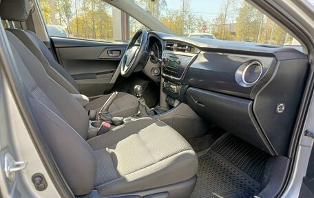 Toyota Auris II, 2013 год, 1 239 100 рублей, 11 фотография