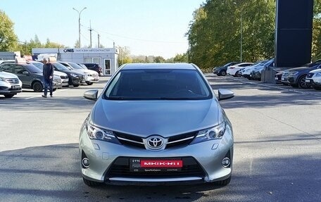 Toyota Auris II, 2013 год, 1 239 100 рублей, 2 фотография