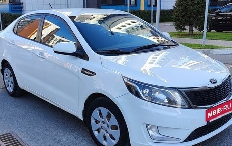 KIA Rio III рестайлинг, 2014 год, 879 000 рублей, 3 фотография