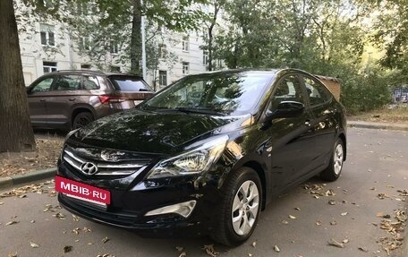 Hyundai Solaris II рестайлинг, 2015 год, 1 180 000 рублей, 7 фотография