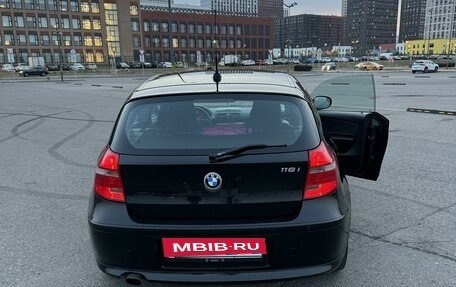 BMW 1 серия, 2011 год, 950 000 рублей, 6 фотография