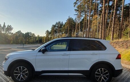 Volkswagen Tiguan II, 2019 год, 2 175 000 рублей, 4 фотография