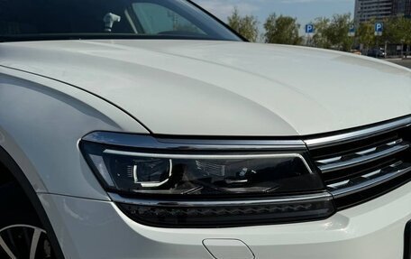 Volkswagen Tiguan II, 2019 год, 2 175 000 рублей, 16 фотография