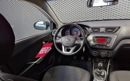 KIA Rio III рестайлинг, 2014 год, 900 000 рублей, 23 фотография