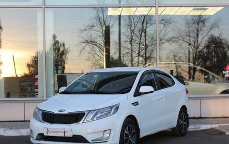 KIA Rio III рестайлинг, 2013 год, 700 000 рублей, 7 фотография