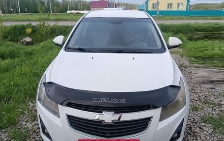 Chevrolet Cruze II, 2013 год, 841 000 рублей, 2 фотография