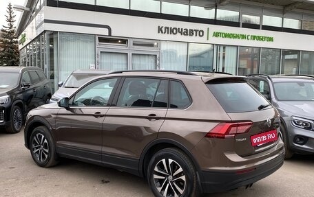 Volkswagen Tiguan II, 2019 год, 2 449 000 рублей, 6 фотография