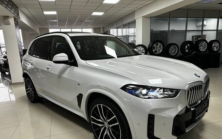 BMW X5, 2023 год, 13 000 000 рублей, 3 фотография