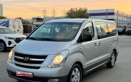 Hyundai Grand Starex Grand Starex I рестайлинг 2, 2009 год, 1 595 000 рублей, 1 фотография