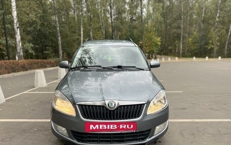 Skoda Roomster, 2012 год, 615 000 рублей, 2 фотография