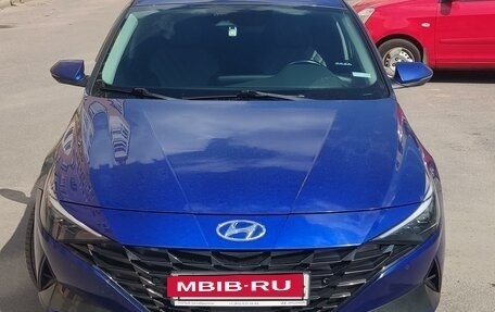 Hyundai Elantra, 2021 год, 2 480 000 рублей, 2 фотография