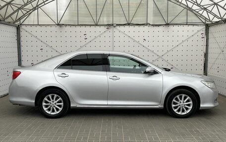 Toyota Camry, 2012 год, 1 600 000 рублей, 10 фотография