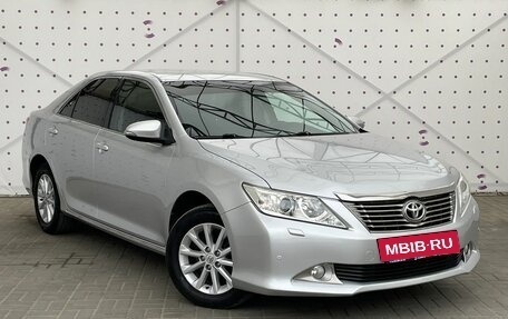 Toyota Camry, 2012 год, 1 600 000 рублей, 2 фотография