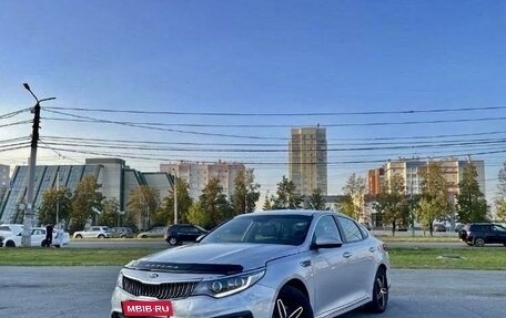 KIA Optima IV, 2019 год, 1 750 000 рублей, 2 фотография