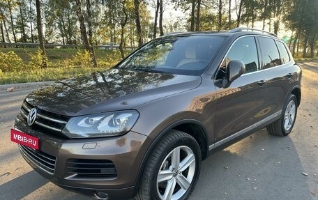 Volkswagen Touareg III, 2011 год, 2 280 000 рублей, 40 фотография