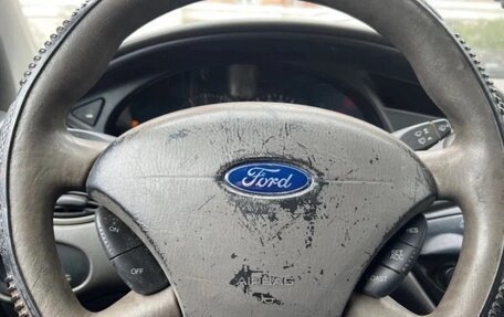 Ford Focus IV, 2000 год, 215 000 рублей, 16 фотография