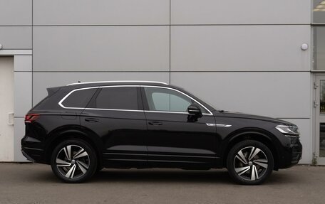 Volkswagen Touareg III, 2019 год, 5 149 000 рублей, 5 фотография