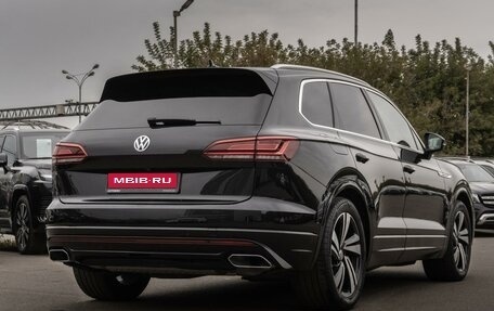 Volkswagen Touareg III, 2019 год, 5 149 000 рублей, 9 фотография