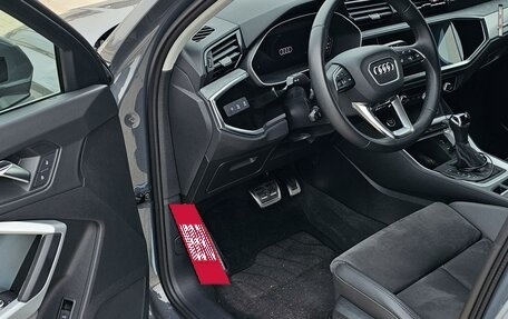 Audi Q3, 2021 год, 4 350 000 рублей, 13 фотография