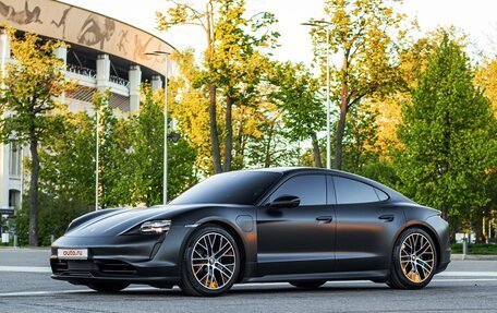 Porsche Taycan I, 2021 год, 10 000 000 рублей, 6 фотография