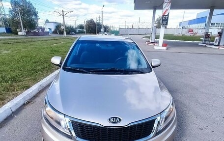 KIA Rio III рестайлинг, 2014 год, 910 000 рублей, 4 фотография