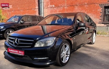 Mercedes-Benz C-Класс, 2011 год, 1 650 000 рублей, 2 фотография