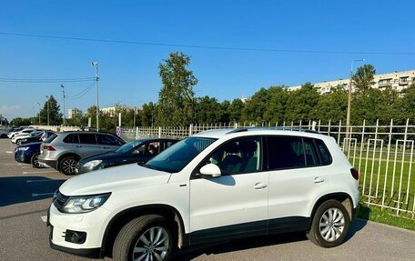 Volkswagen Tiguan I, 2016 год, 2 000 000 рублей, 2 фотография