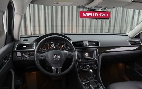 Volkswagen Passat B7, 2015 год, 1 700 000 рублей, 6 фотография