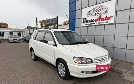 Toyota Ipsum II, 1997 год, 575 000 рублей, 3 фотография