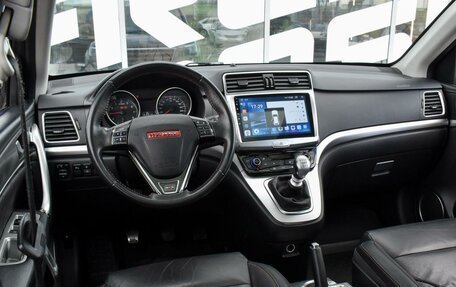 Haval H6, 2016 год, 1 515 000 рублей, 6 фотография